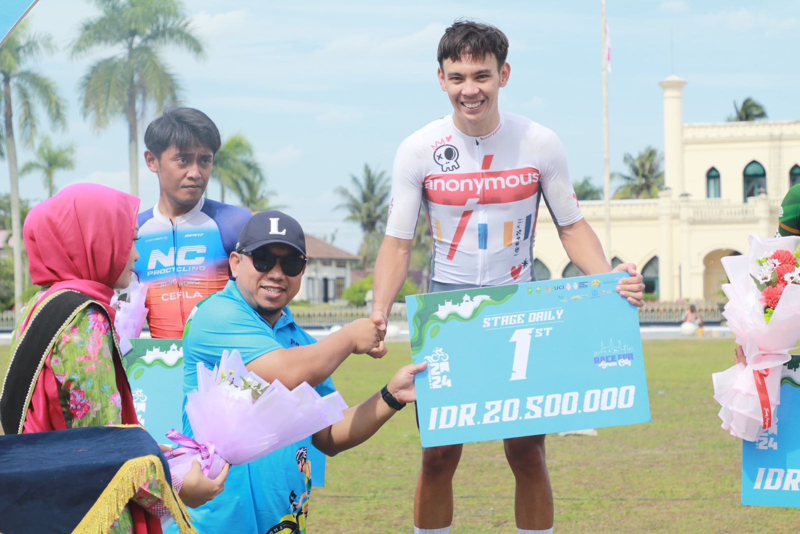 Bernard Benyamin Van Aert Raih Dua Gelar Juara dan Jersey Hijau di Tour de Siak 2024
