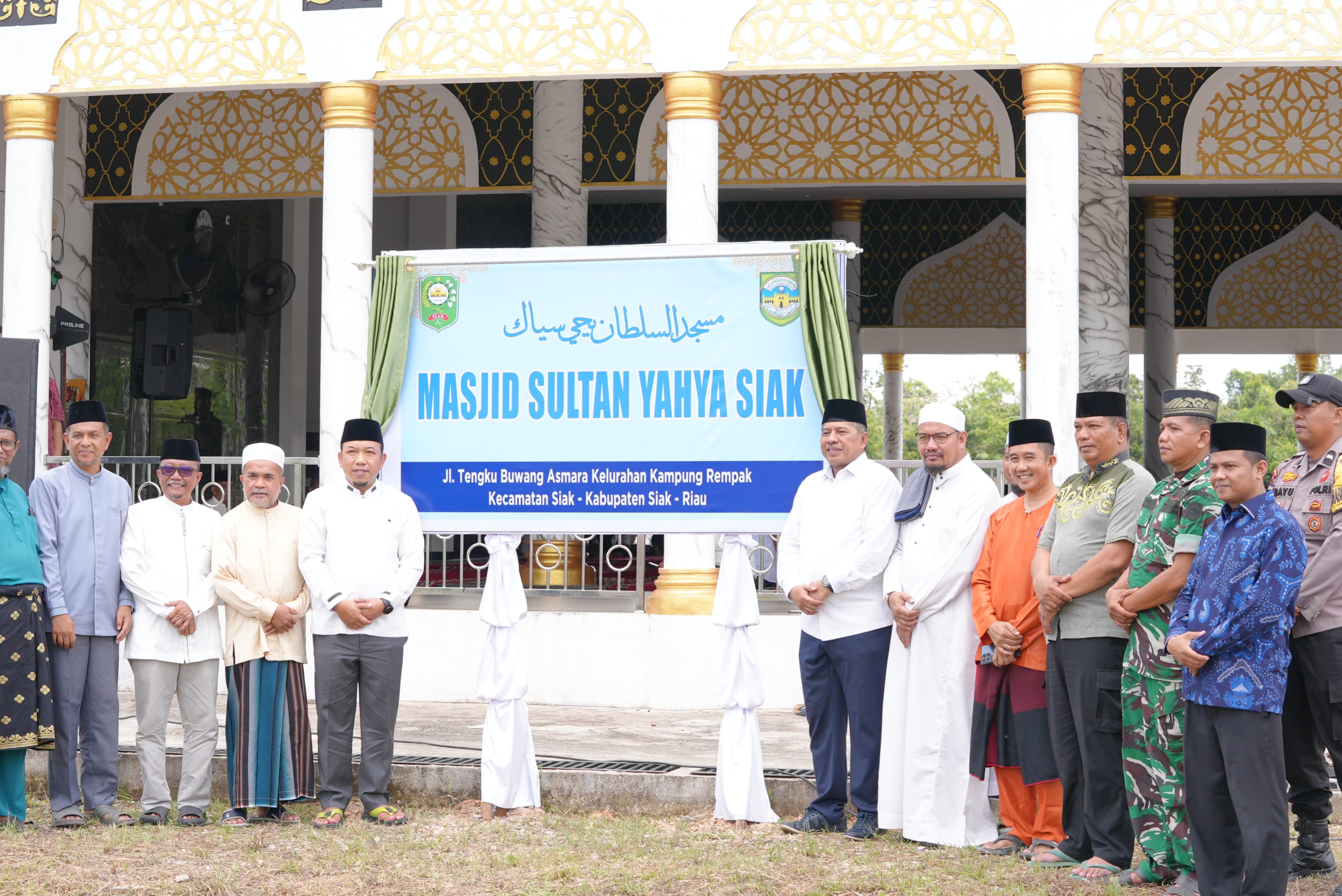 Bupati Alfedri Resmikan Masjid Sultan Yahya