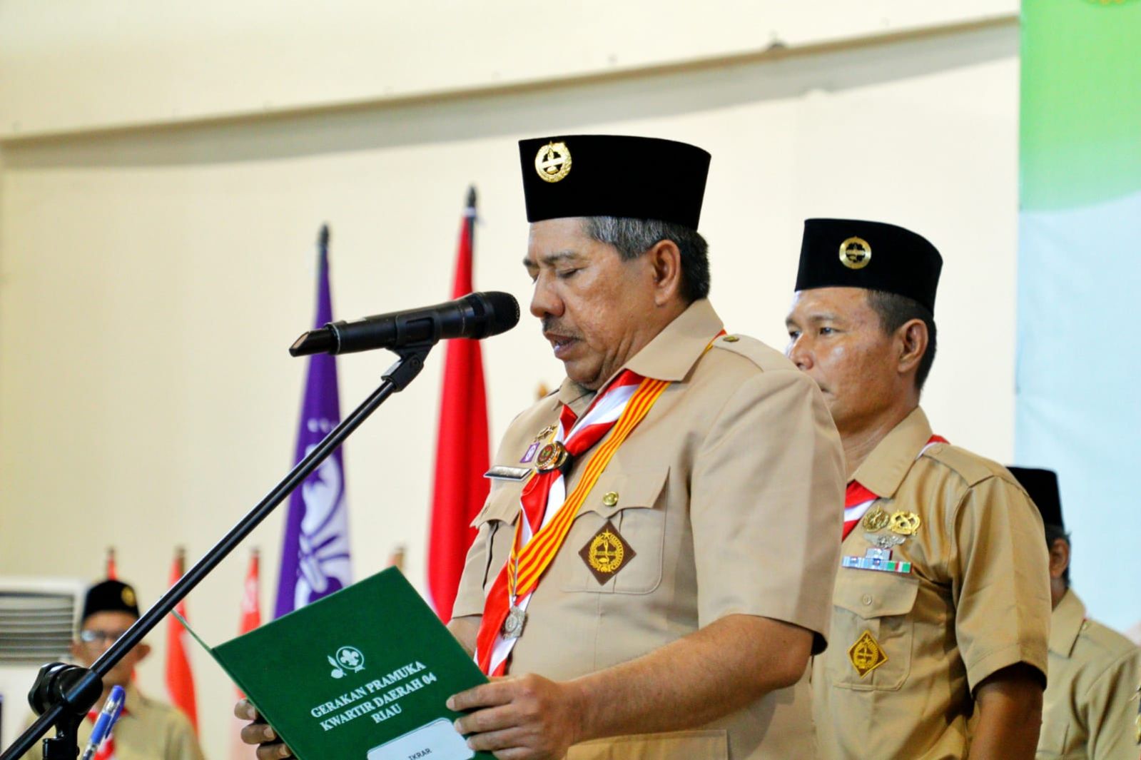 Dilantik Jadi Ketua Majelis Pembimbing Pramuka Siak, Bupati Alfedri Berharap Pengurus Baru Lebih Semangat