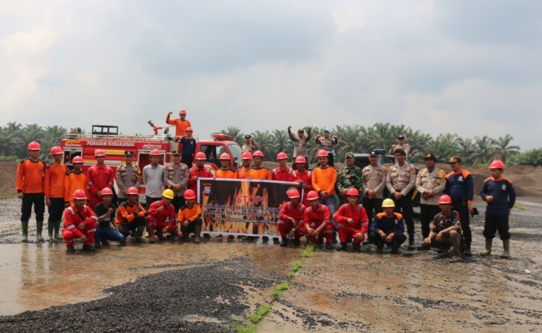Gelar Simulasi Penanggulangan Karhutla, PT KTU Libatkan Masyarakat