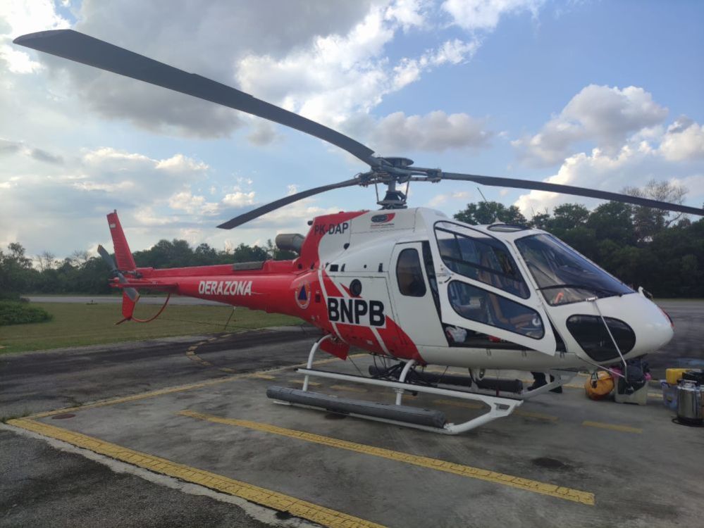 Hore! Pemprov Riau Dapat Bantuan Satu Unit Helikopter Water Bombing Dari BNPB Pusat