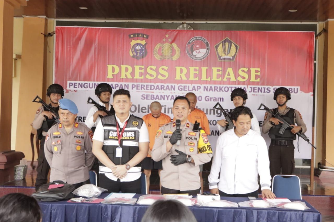Kurir Sabu Seberat 2,6 Kg Tak Berkutik Diringkus Petugas Gabungan
