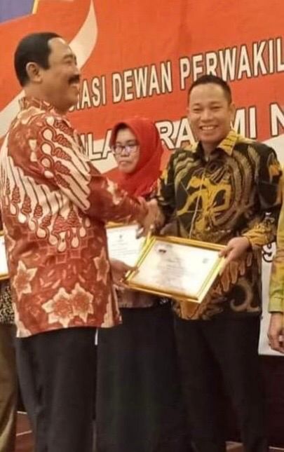 Pernah Rebut Prestasi Tingkat Nasional, Indra Kembali Pimpin DPRD Siak