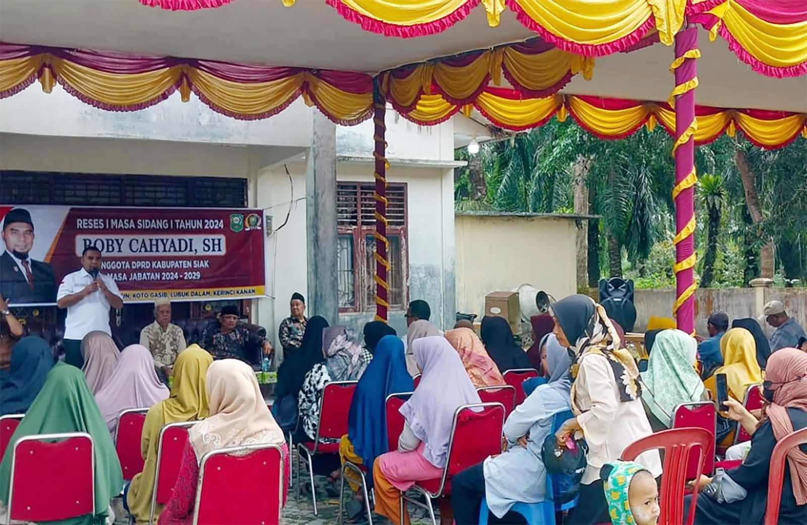 Robi Cahyadi Gelar Reses Perdana, Disambut Hangat oleh Masyarakat Dapil II